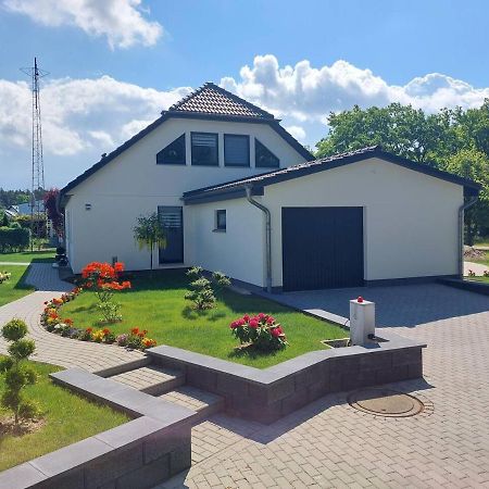 Haus Am Bodden Apartment Fuhlendorf  ภายนอก รูปภาพ