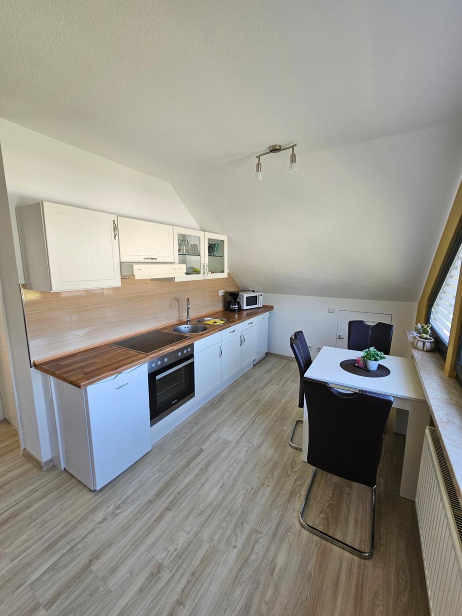 Haus Am Bodden Apartment Fuhlendorf  ภายนอก รูปภาพ